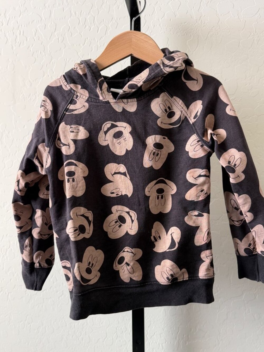 Disney Mickey Mouse Black Grey Hoodie sz 5T